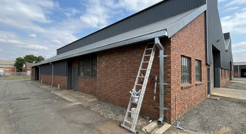Factory Gutter Installation in Mcdonough, GA